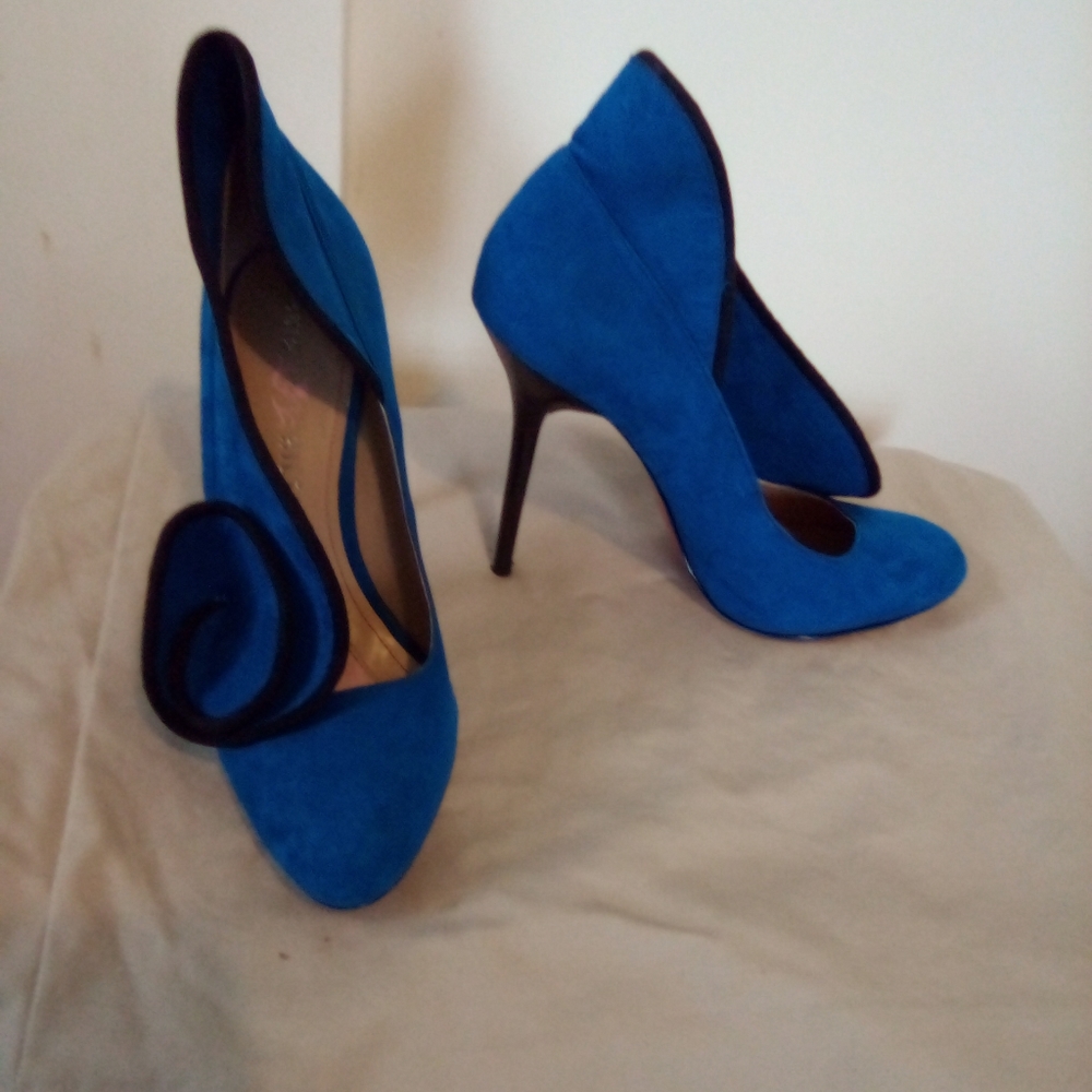 Paris hilton blue suede heels shoes size 9M